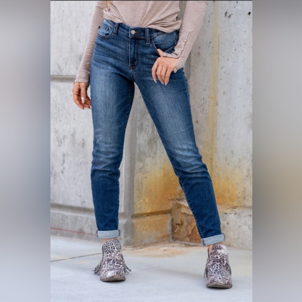 Judy Blue miles city mid rise cuffed slim fit denim blue jeans 5/27